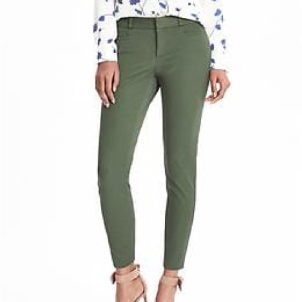Banana Republic Sloan dress pants- olive